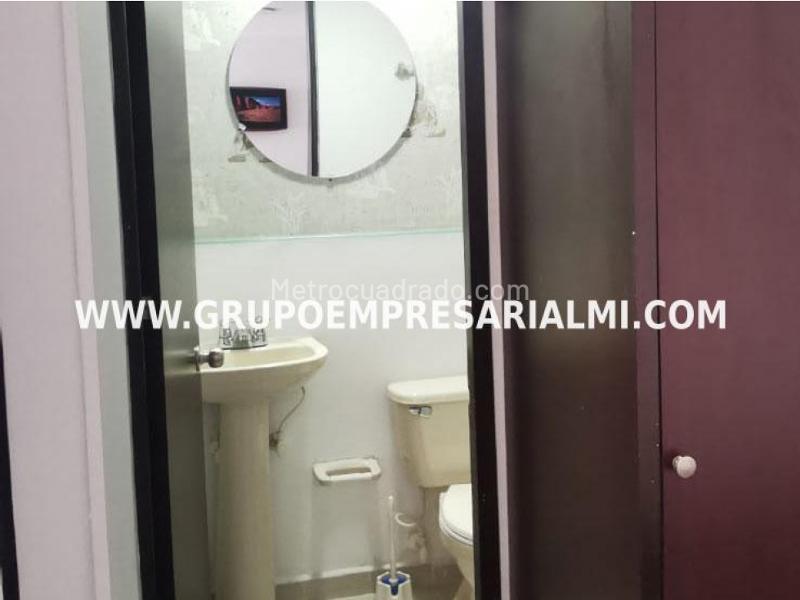 Apto con encanto de 3 Alcobas en El Poblado - 8