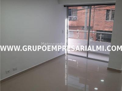 Apartamento en venta en Simon Bolivar, Itagüí · foto 2 de 13