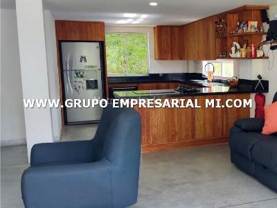 Casa de 5 alcobas en venta en Envigado, Envigado, 400 m² · foto 2 de 20