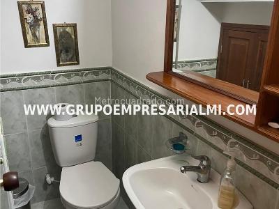 Casa de 4 alcobas en venta en Robledo, Medellín, 127 m² · foto 13 de 14