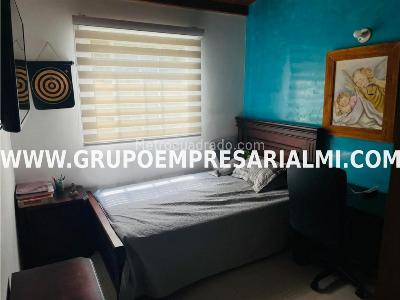 Casa de 4 alcobas en venta en Robledo, Medellín, 127 m² · foto 8 de 14