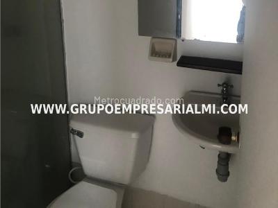 Casa de 4 alcobas en venta en Loma De Las Brujas, Envigado, 138 m² · foto 14 de 16