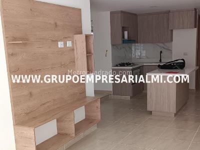 Apartamento en venta en Manrique, Medellín · foto 2 de 13