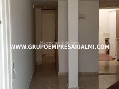 Casa de 3 alcobas en venta en La Milagrosa, Medellín, 125 m² · foto 3 de 8