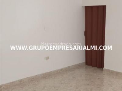 Casa de 3 alcobas en venta en La Milagrosa, Medellín, 125 m² · foto 4 de 8