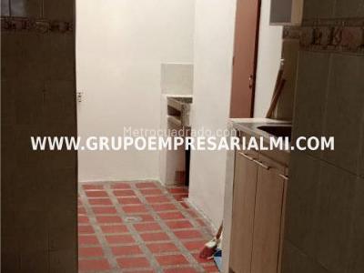 Casa de 3 alcobas en venta en La Milagrosa, Medellín, 125 m² · foto 8 de 8