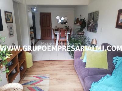 Apartamento de 3 alcobas en venta en Belen, Medellín, 68 m² · foto 2 de 15