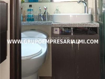 Apartamento de 3 alcobas en venta en Belen, Medellín, 60 m² · foto 7 de 9