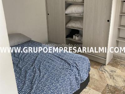 Apartamento de 4 alcobas en venta en El Poblado, Medellín, 224 m² · foto 6 de 12
