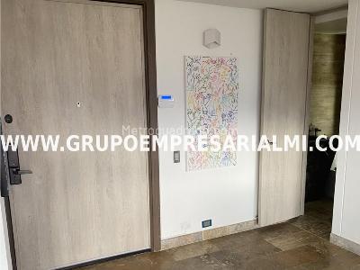 Apartamento de 4 alcobas en venta en El Poblado, Medellín, 224 m² · foto 7 de 12