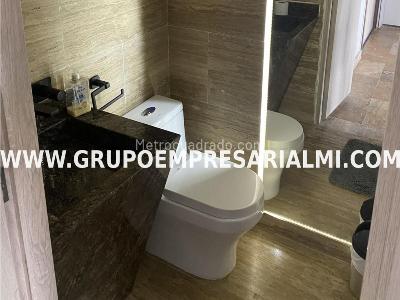 Apartamento de 4 alcobas en venta en El Poblado, Medellín, 224 m² · foto 8 de 12