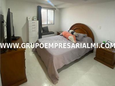 Apartamento de 3 alcobas en venta en Belen, Medellín, 120 m² · foto 12 de 18