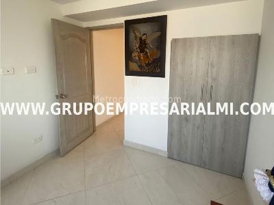 Apartamento de 3 alcobas en venta en Belen, Medellín, 120 m² · foto 14 de 18