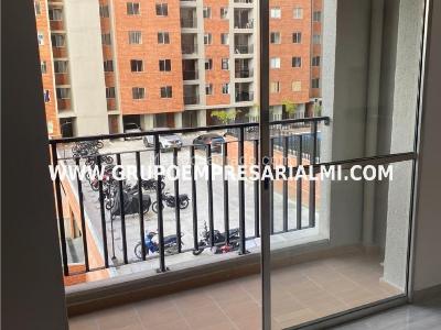 Apartamento de 2 alcobas en venta en Las Lomitas, Sabaneta, 60 m² · foto 9 de 13