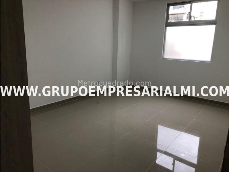 Apartamento en Arriendo de 3 Alcobas en La Castellana - 4
