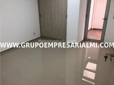 Apartamento en arriendo en La Castellana, Medellín · foto 6 de 14