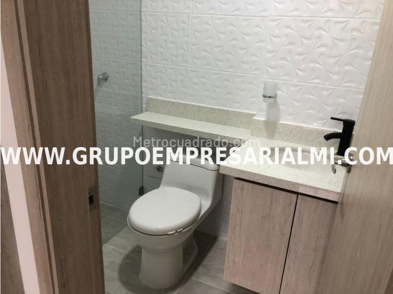 Apartamento en Arriendo de 3 Alcobas en La Castellana - 8