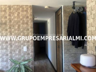 Apartamento de 3 alcobas en venta en Valerias, Bello, 66 m² · foto 3 de 12