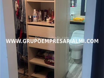 Apartamento de 3 alcobas en venta en Valerias, Bello, 66 m² · foto 5 de 12