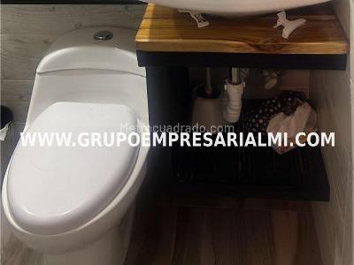 Apartamento de 3 alcobas en venta en Valerias, Bello, 66 m² · foto 7 de 12