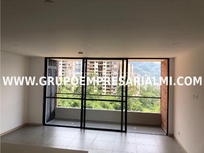 Apartamento de 4 alcobas en venta en El Escobero, Envigado, 113 m² · foto 4 de 18