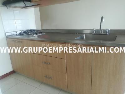 Apartamento en venta en Ditaires, Itagüí · foto 2 de 4