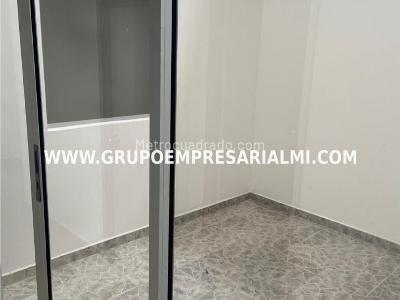 Apartamento de 3 alcobas en venta en Cabañas, Bello, 90 m² · foto 9 de 15