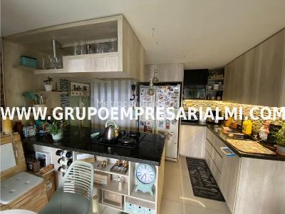 Apartamento en venta en La America, Medellín · foto 2 de 11