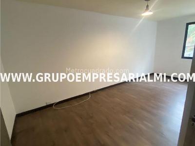 Apartamento en venta en Laureles, Medellín · foto 4 de 10