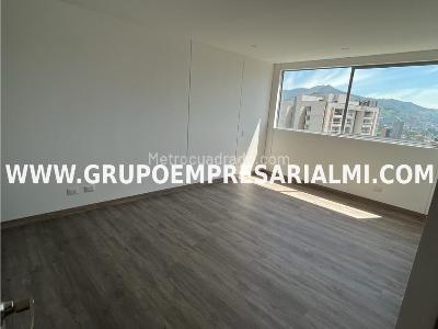Apartamento de 3 alcobas en venta en Pan De Azucar, Sabaneta, 139 m² · foto 5 de 10