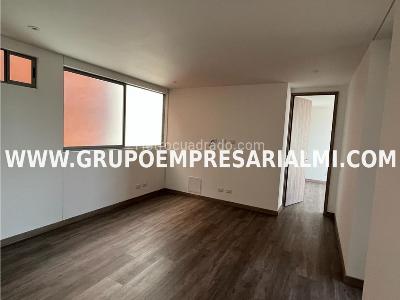 Apartamento de 3 alcobas en venta en Pan De Azucar, Sabaneta, 139 m² · foto 6 de 10