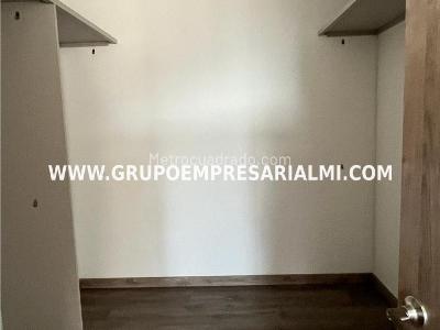 Apartamento de 3 alcobas en venta en Pan De Azucar, Sabaneta, 139 m² · foto 8 de 10