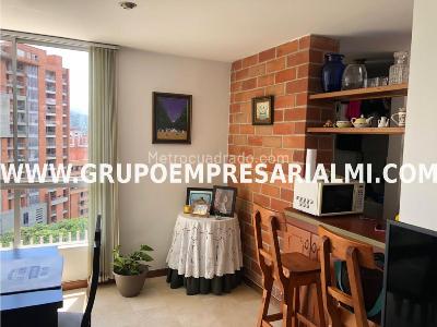 Apartamento en venta en Conquistadores, Medellín · foto 2 de 18