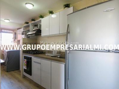 Apartamento de 2 alcobas en arriendo en El Poblado, Medellín, 80 m² · foto 2 de 20