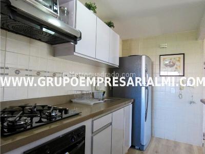 Apartamento de 2 alcobas en arriendo en El Poblado, Medellín, 80 m² · foto 3 de 20