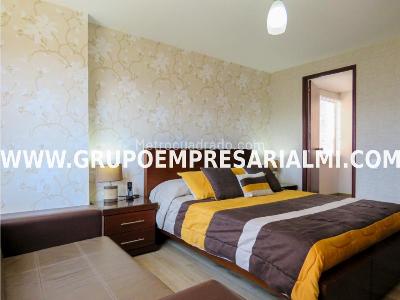 Apartamento de 2 alcobas en arriendo en El Poblado, Medellín, 80 m² · foto 14 de 20