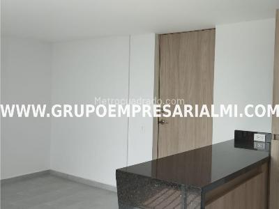 Apartamento de 3 alcobas en venta en Las Lomitas, Sabaneta, 60 m² · foto 4 de 16