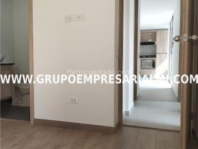 Apartamento de 3 alcobas en venta en Las Lomitas, Sabaneta, 60 m² · foto 7 de 16