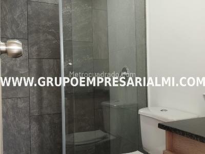 Apartamento de 3 alcobas en venta en Las Lomitas, Sabaneta, 60 m² · foto 14 de 16
