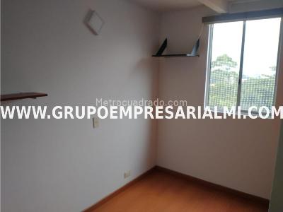 Apartamento en venta en San Pablo, Itagüí · foto 16 de 20
