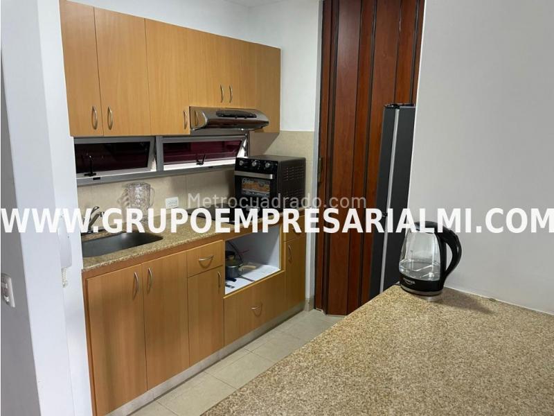 Cozy 1BR Studio with Balcony in El Poblado - 2