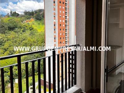Apartamento de 3 alcobas en venta en Las Lomitas, Sabaneta, 60 m² · foto 4 de 8