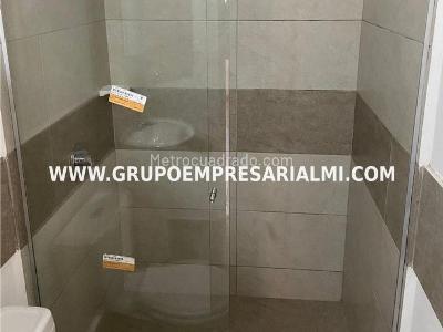 Apartamento de 3 alcobas en venta en Las Lomitas, Sabaneta, 60 m² · foto 7 de 8