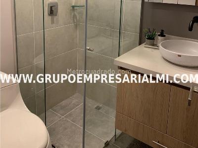 Apartamento de 2 alcobas en arriendo en El Poblado, Medellín, 70 m² · foto 8 de 10