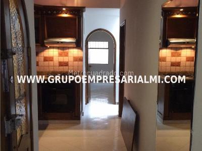 Casa de 2 alcobas en venta en Prado Centro, Medellín, 130 m² · foto 6 de 16