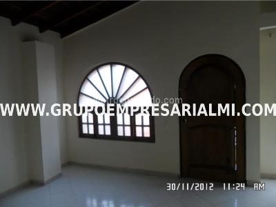 Casa de 2 alcobas en venta en Prado Centro, Medellín, 130 m² · foto 7 de 16