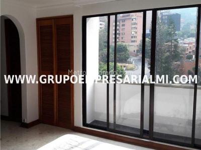 Apartamento de 3 alcobas en arriendo en El Poblado, Medellín, 135 m² · foto 7 de 11