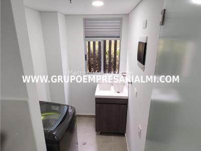 Apartamento de 3 alcobas en venta en Calasanz, Medellín, 87 m² · foto 9 de 10