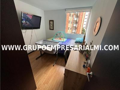 Apartamento en venta en Robledo, Medellín · foto 11 de 15