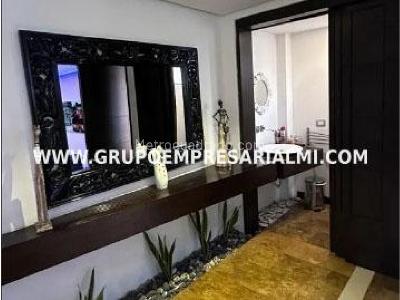 Apartamento de 3 alcobas en venta en Cabañas, Bello, 580 m² · foto 10 de 12